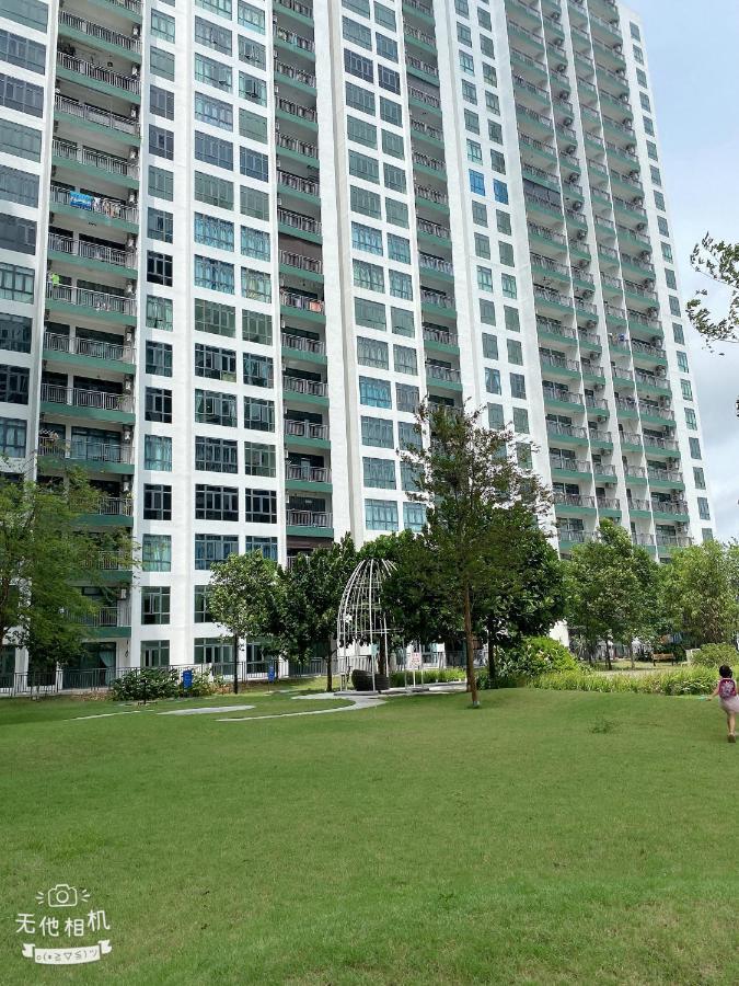 Homenest Jb City Poolview Suite By Cozy Home Johor Bahru Exteriör bild