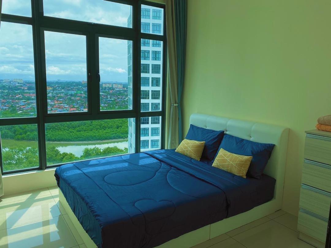 Homenest Jb City Poolview Suite By Cozy Home Johor Bahru Exteriör bild