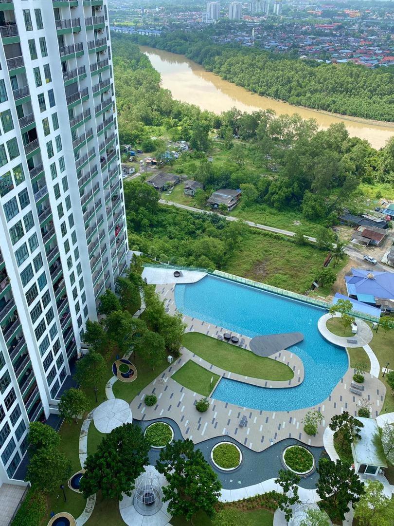 Homenest Jb City Poolview Suite By Cozy Home Johor Bahru Exteriör bild